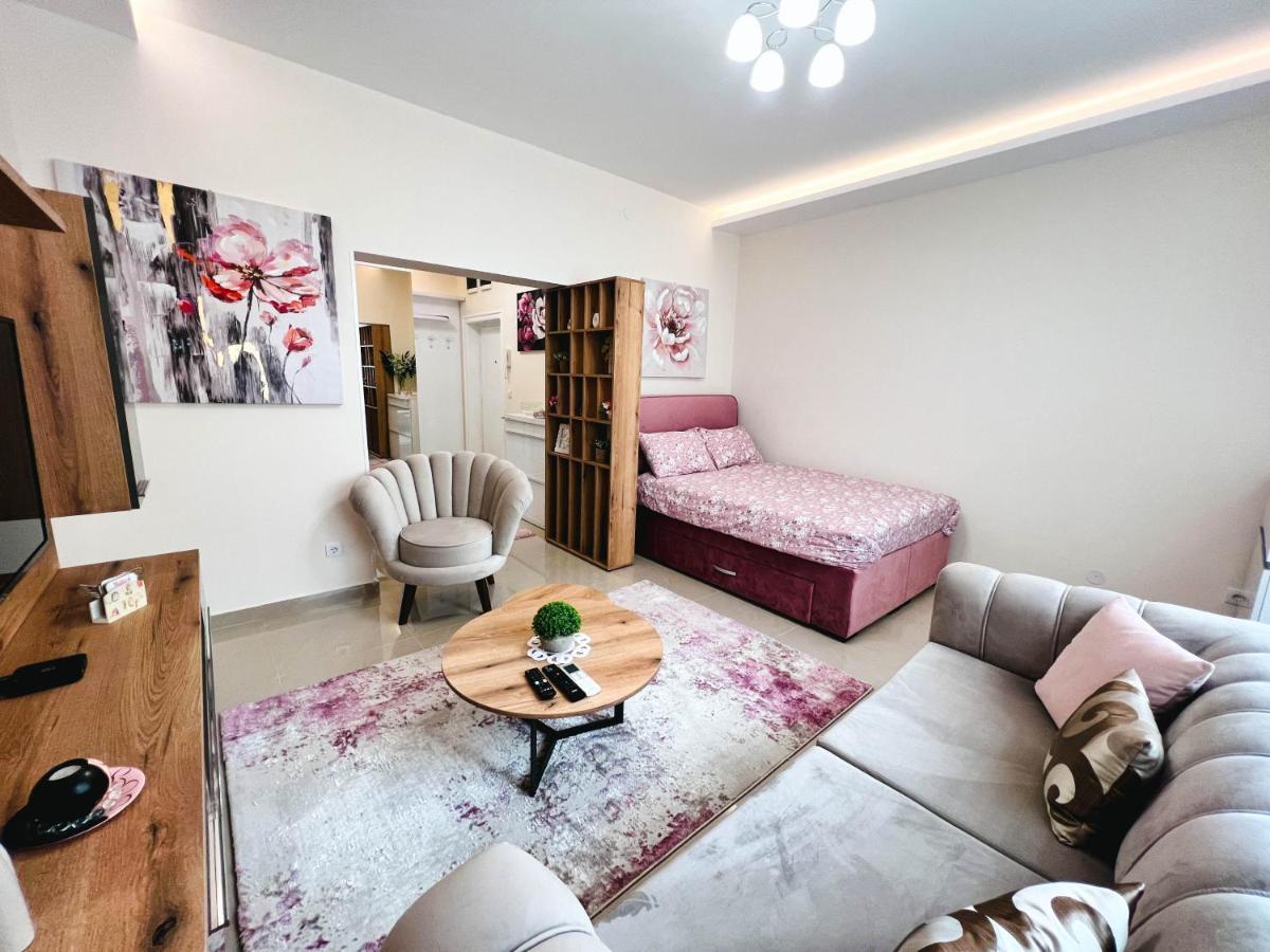 Old Town Luxury Suites Belgrado Exterior foto